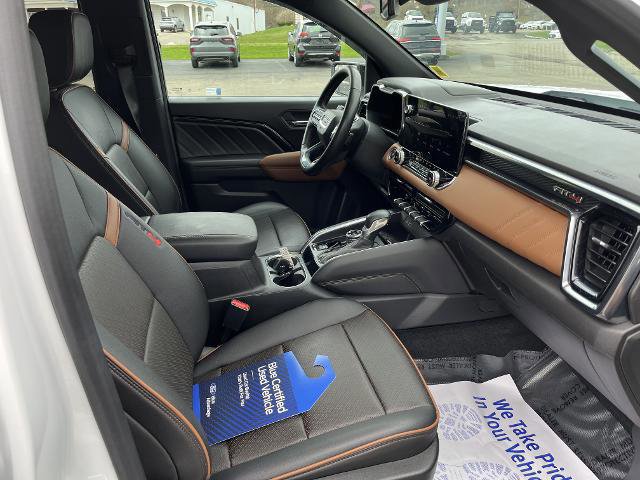 Used 2023 GMC Canyon AT4 w/ AT4 Premium Package image 10