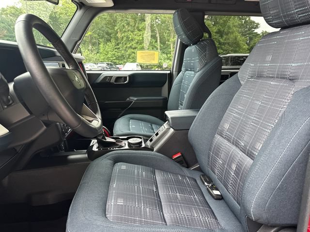 Certified 2025 Ford Bronco Heritage Edition AWD/4WD image 39