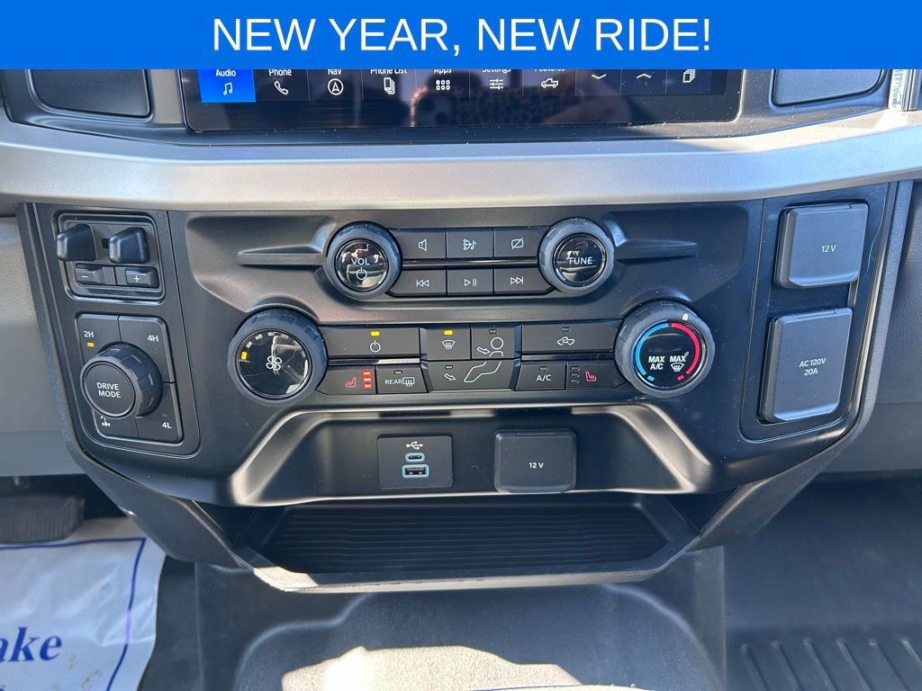 Certified 2024 Ford F350 XLT w/ XLT Premium Package image 31