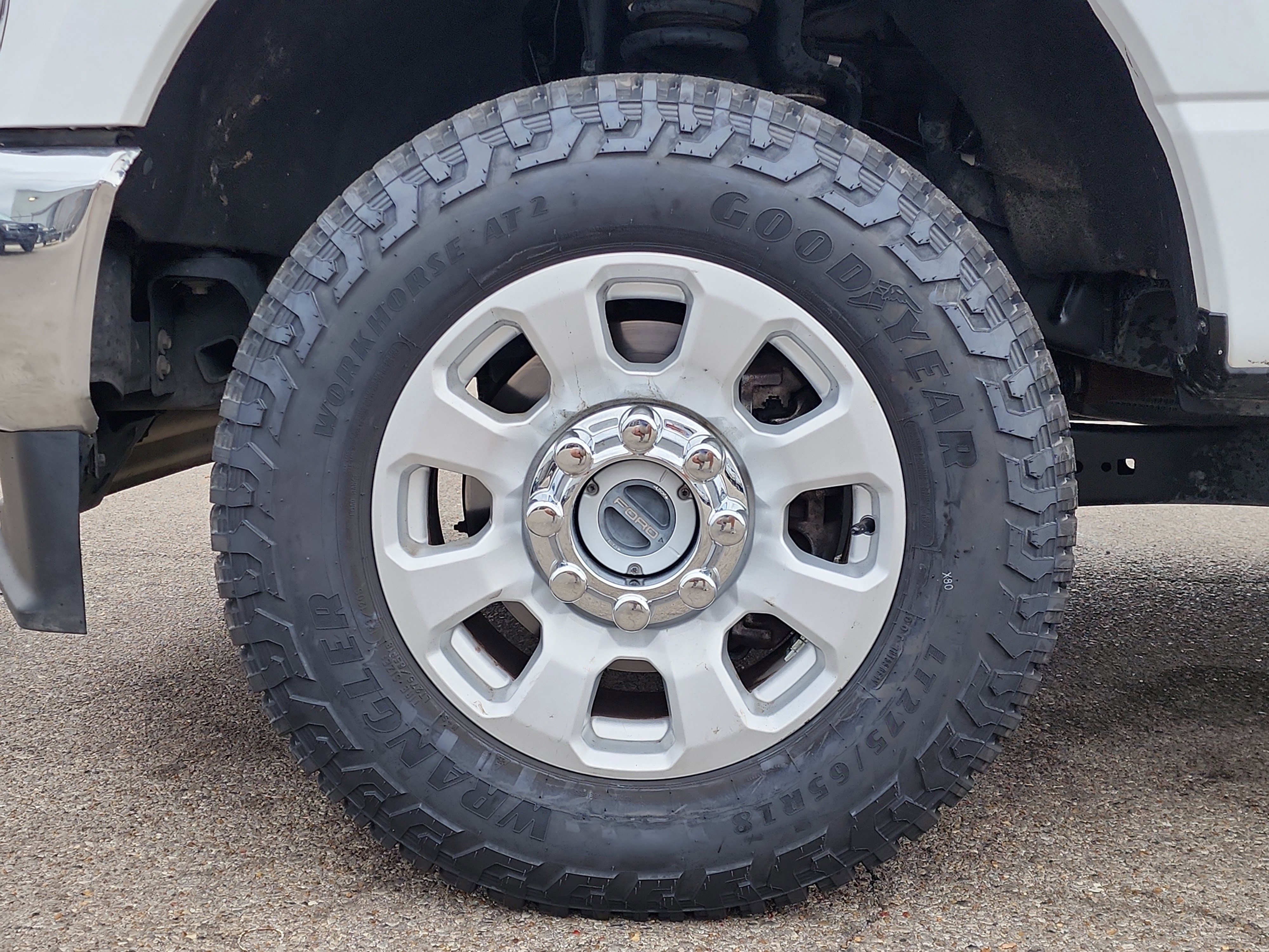 Certified 2024 Ford F250 XLT image 9