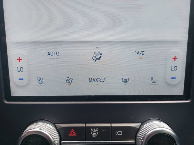 Certified 2023 Ford Edge Titanium AWD/4WD image 26
