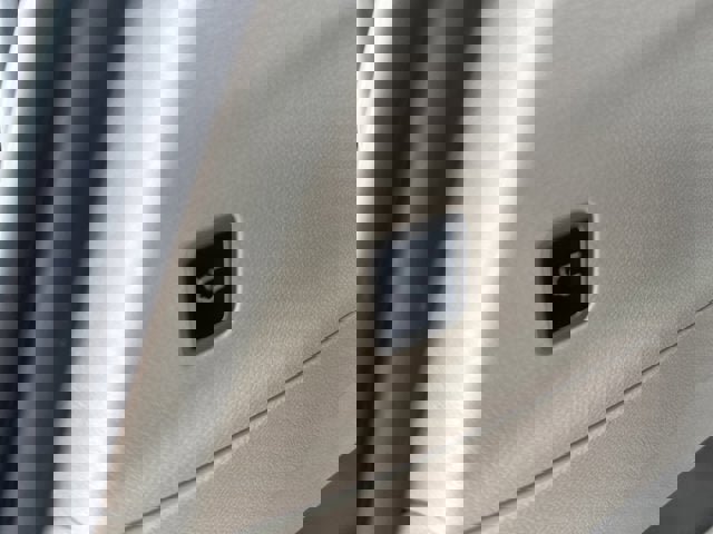 Used 2024 Chrysler Pacifica Touring-L image 17