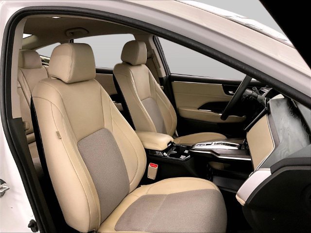 Used 2021 Honda Clarity Plug-In Hybrid image 7