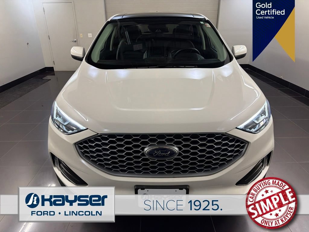 Certified 2024 Ford Edge SEL w/ Convenience Package AWD/4WD image 2