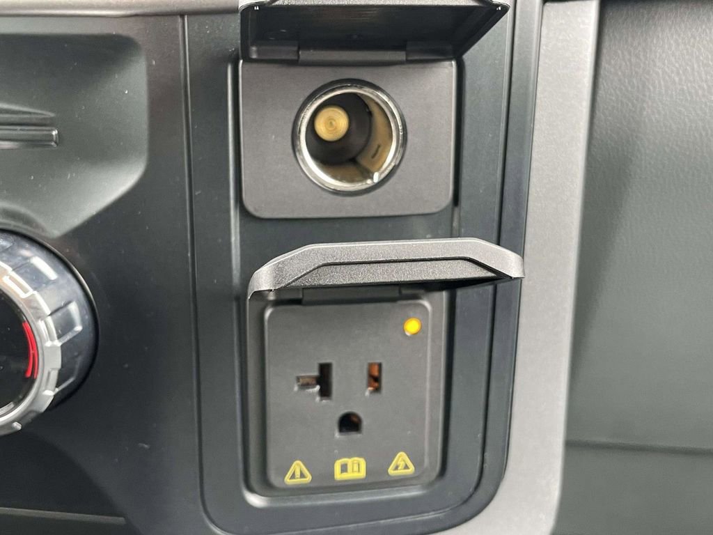 Certified 2025 Ford F150 Lightning XLT image 24