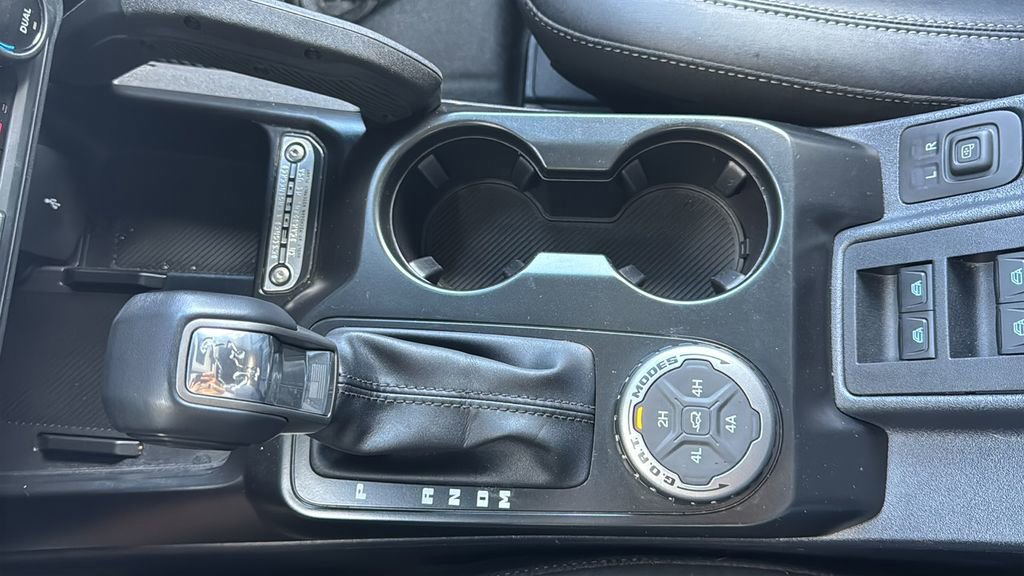 Certified 2025 Ford Bronco Badlands image 16