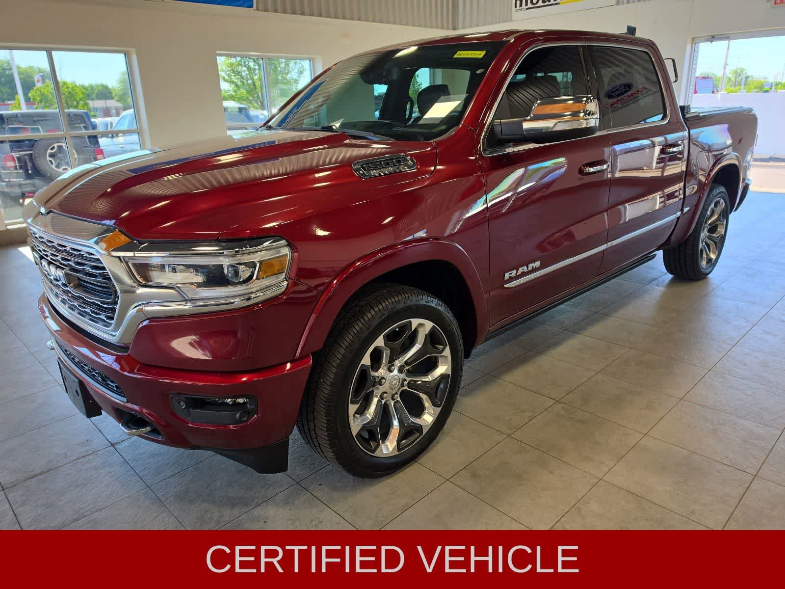 Used 2020 RAM 1500 Limited w/ Body-Colour Bumper Group AWD/4WD image 1