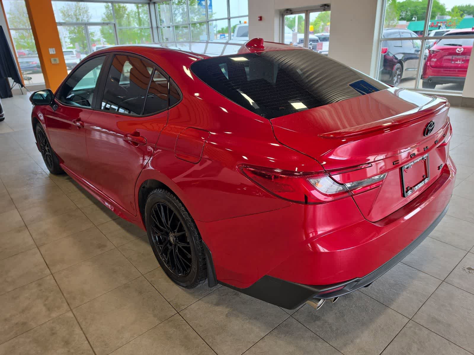 Used 2025 Toyota Camry XSE AWD/4WD image 11