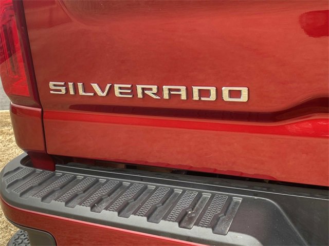 Used 2024 Chevrolet Silverado 2500 High Country w/ High Country Premium Package image 9