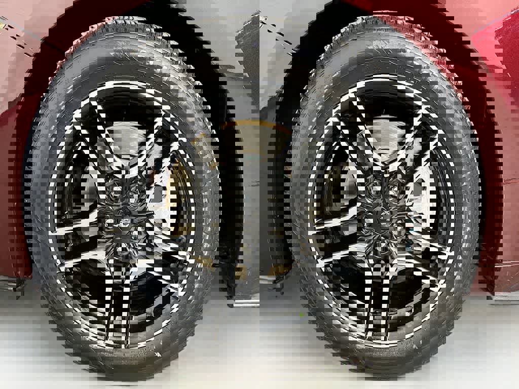 Certified 2018 Ford Mustang Premium w/ Enhanced Security Package image 7