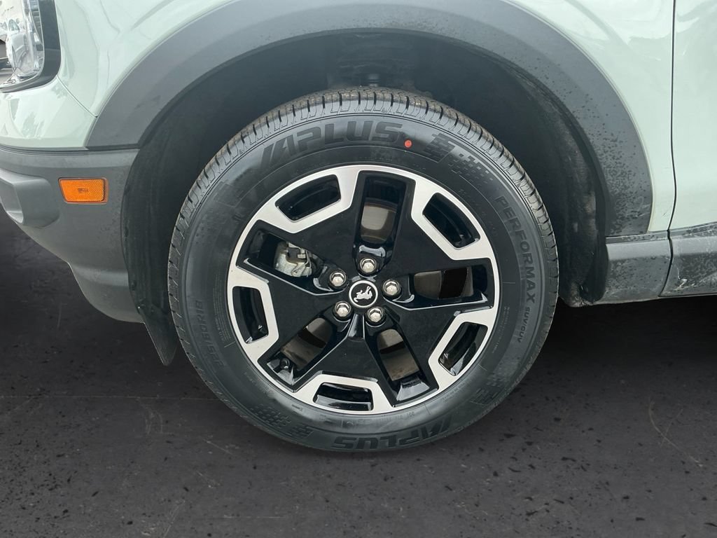 Certified 2024 Ford Bronco Sport Outer Banks w/ Tech Package AWD/4WD image 13