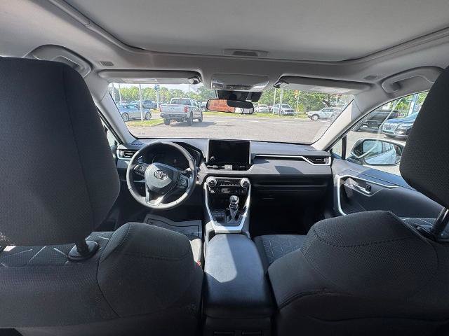 Used 2025 Toyota RAV4 XLE w/ Convenience Package AWD/4WD image 11