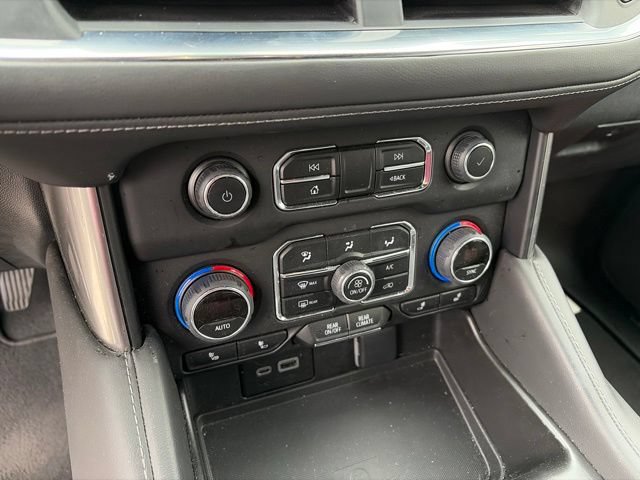 Used 2023 Chevrolet Tahoe LT w/ LT Signature Plus Package RWD image 17