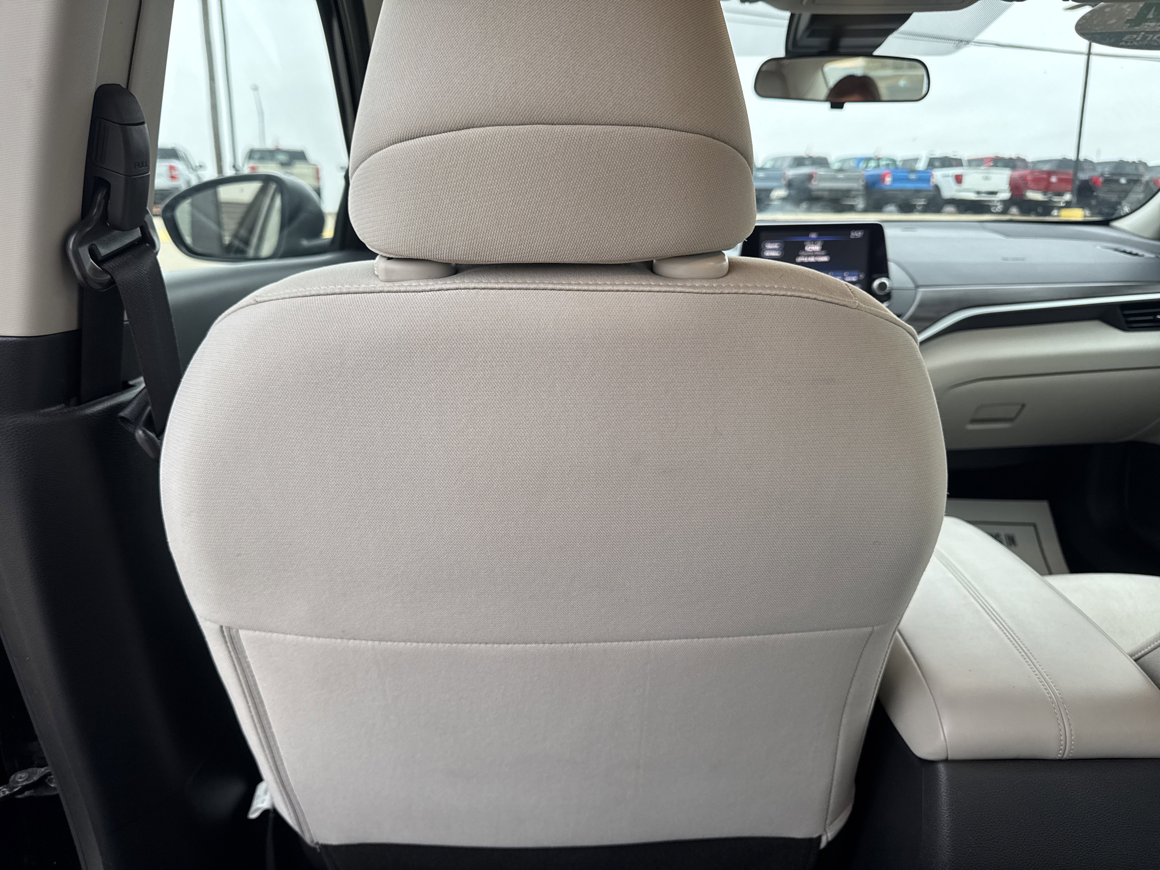 Used 2024 Nissan Altima 2.5 SV image 31