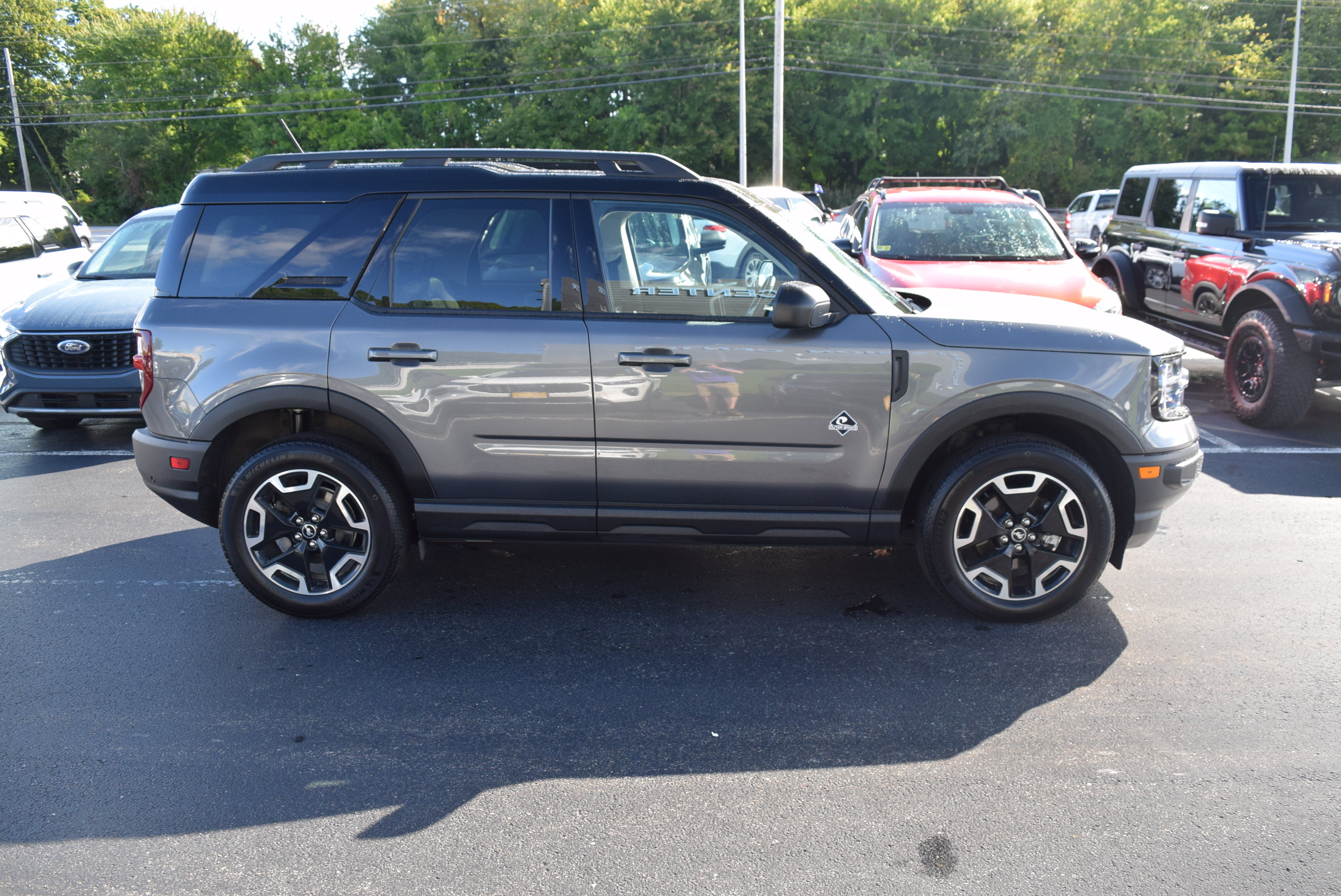 Certified 2023 Ford Bronco Sport Outer Banks AWD/4WD image 3