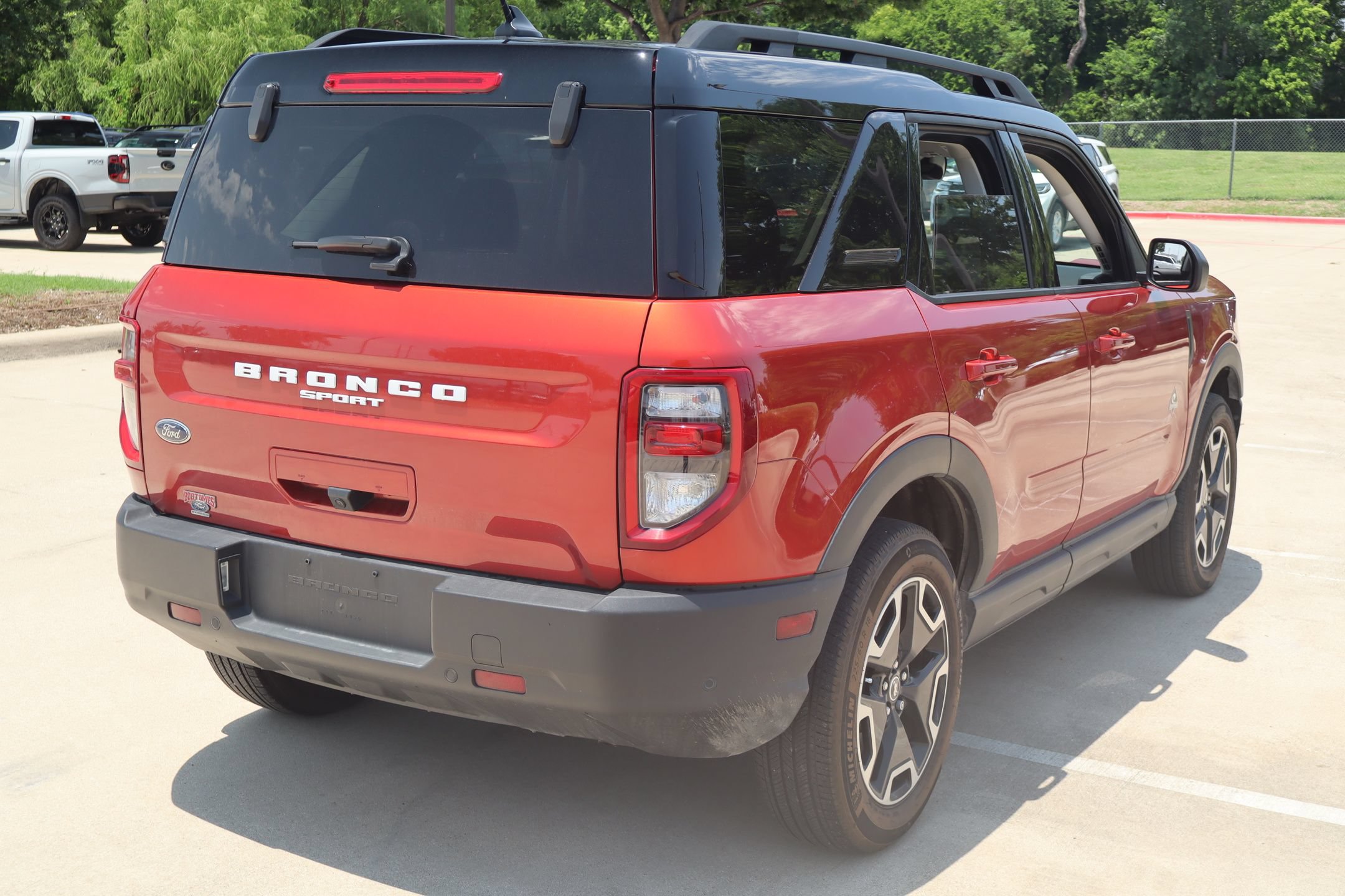 Certified 2023 Ford Bronco Sport Outer Banks AWD/4WD image 3