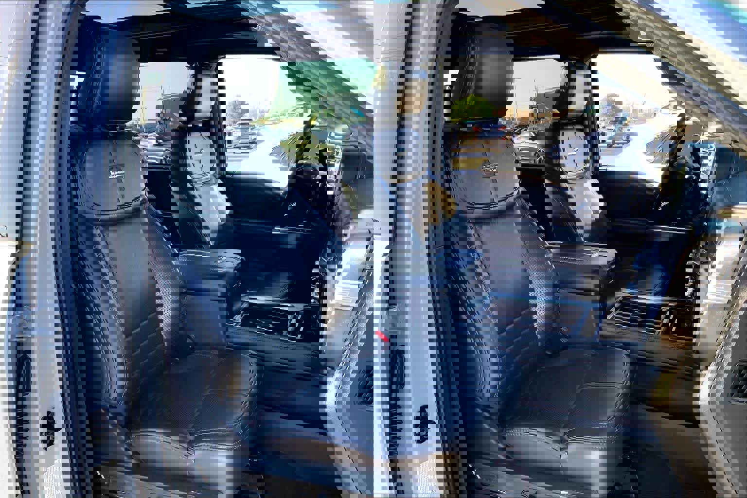 Certified 2025 Ford F250 Platinum image 8