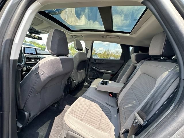 Certified 2022 Ford Escape SE w/ SE Sport Appearance Package AWD/4WD image 14