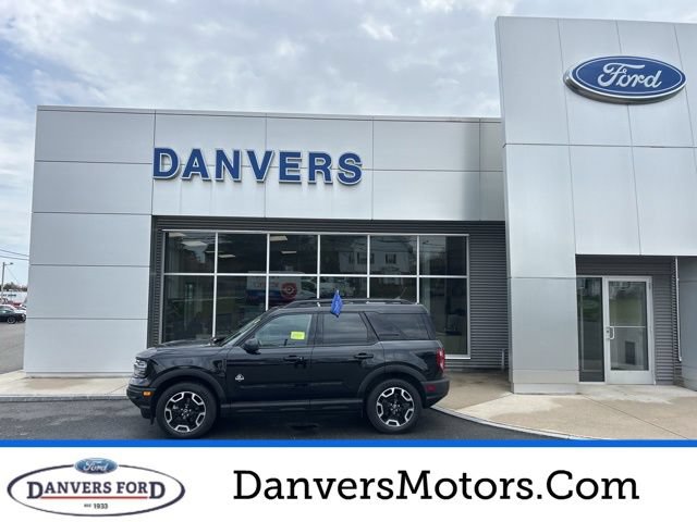 Certified 2023 Ford Bronco Sport Outer Banks w/ Tech Package AWD/4WD image 1