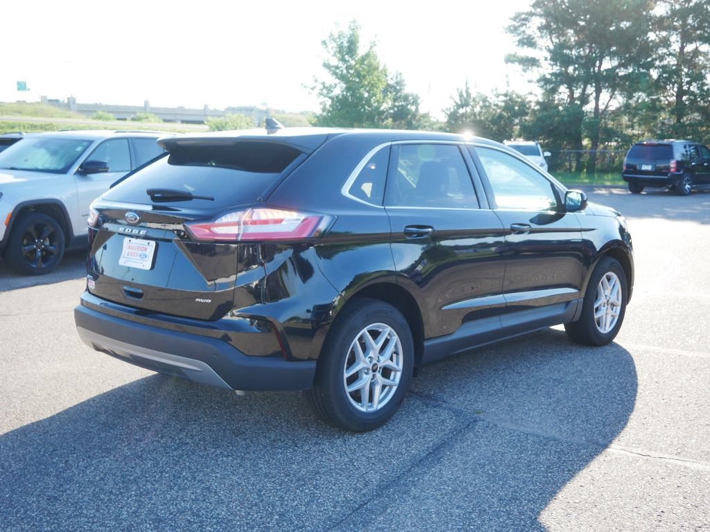 Certified 2024 Ford Edge SEL AWD/4WD image 6