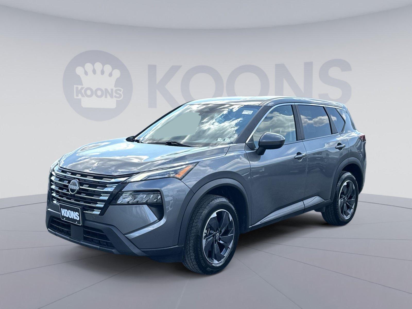 Used 2024 Nissan Rogue SV