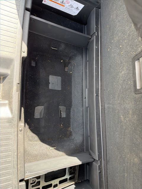 Used 2025 Honda Pilot EX-L image 12