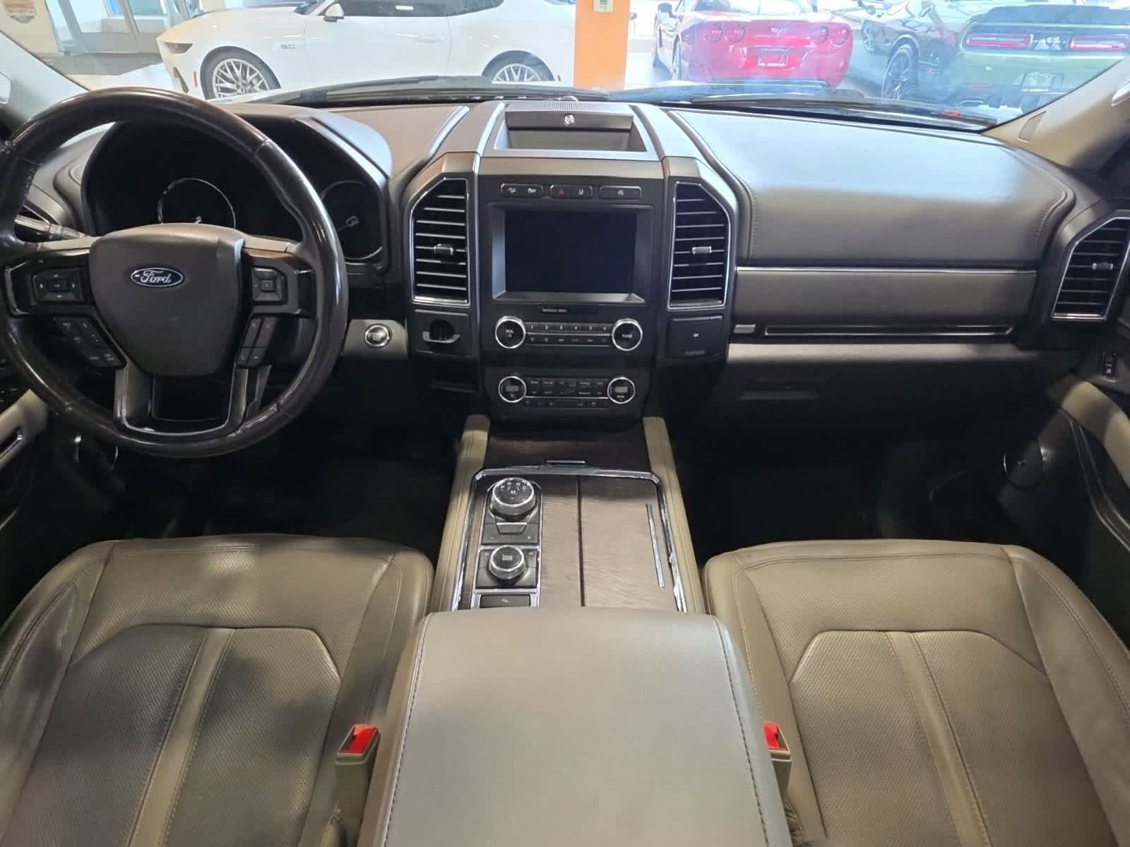 Certified 2019 Ford Expedition Limited w/ Equipment Group 301A AWD/4WD image 33