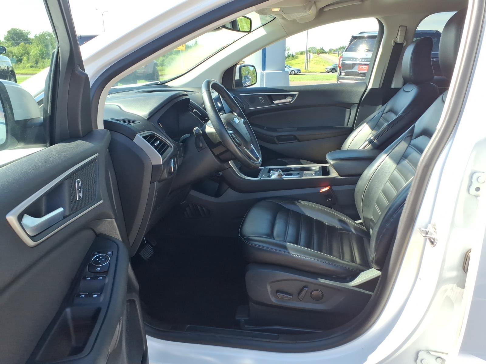 Certified 2024 Ford Edge SEL AWD/4WD image 10