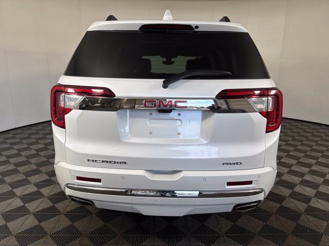 Used 2020 GMC Acadia Denali w/ Technology Package AWD/4WD image 23