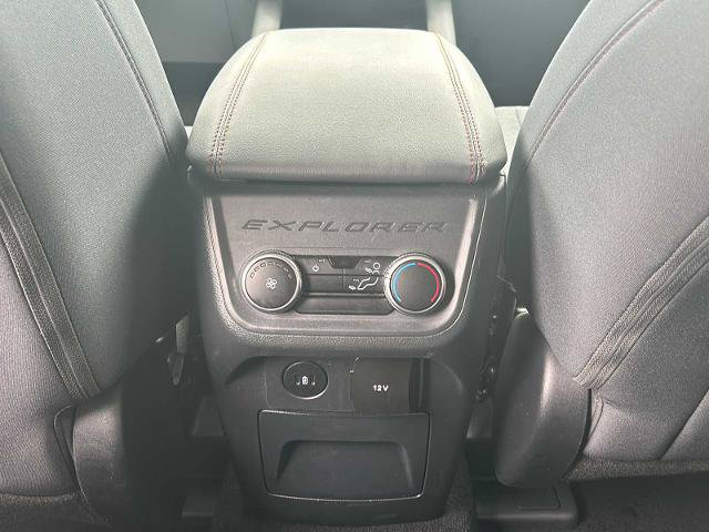 Certified 2025 Ford Explorer Active AWD/4WD image 25