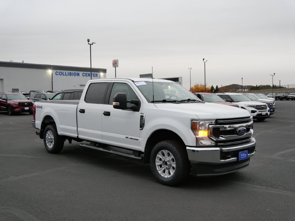 Certified 2022 Ford F350 XLT AWD/4WD image 3
