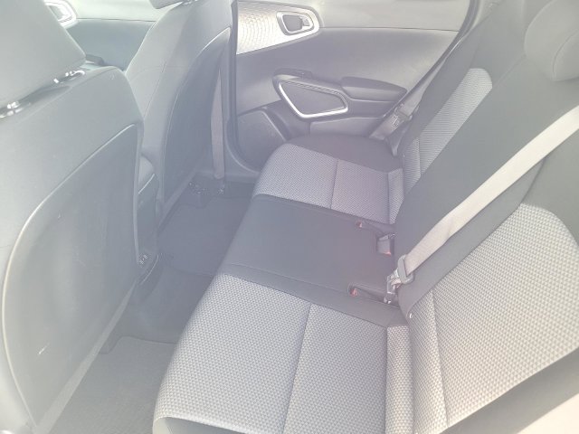 Used 2023 Kia Soul S FWD image 12
