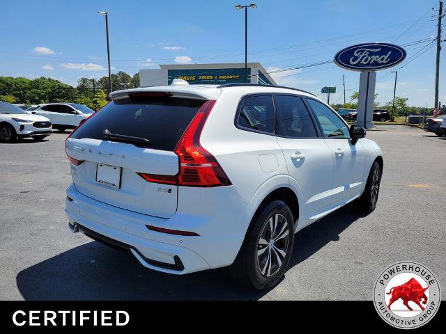 Used 2024 Volvo XC60 B5 Core AWD/4WD image 6