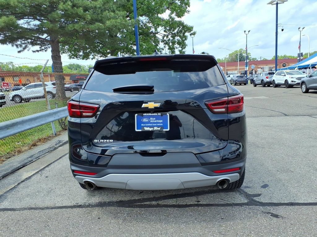 Used 2023 Chevrolet Blazer LT w/ Convenience Package FWD image 7