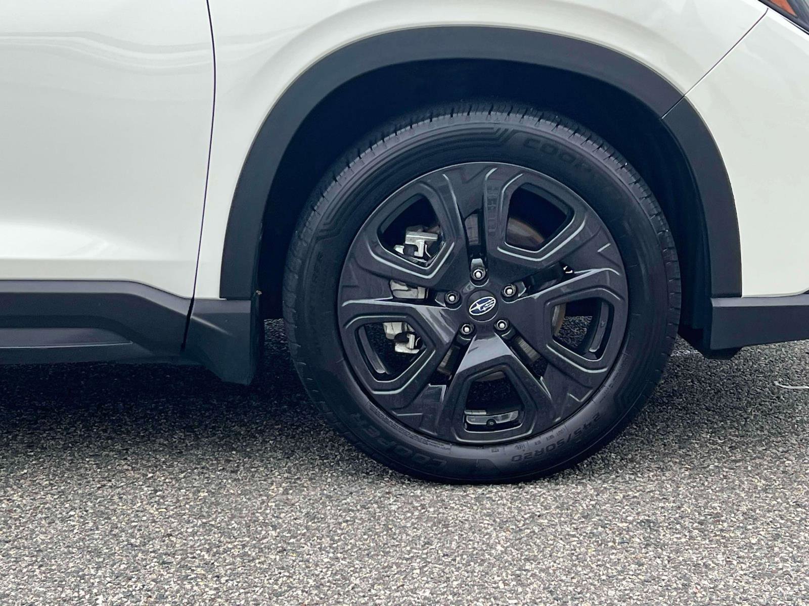 Used 2023 Subaru Ascent Onyx Edition image 8