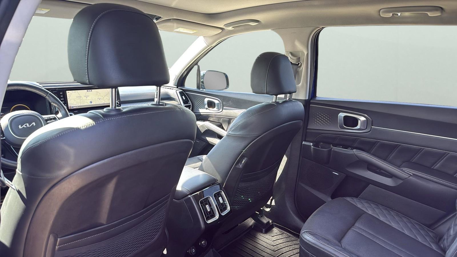 Used 2022 Kia Sorento SX FWD image 26