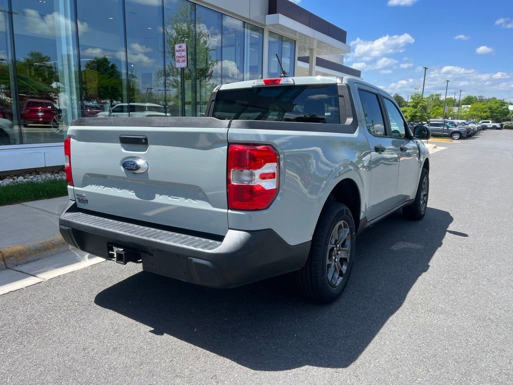Certified 2022 Ford Maverick XLT FWD image 9