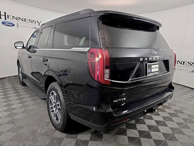 Certified 2025 Ford Expedition Active RWD image 7