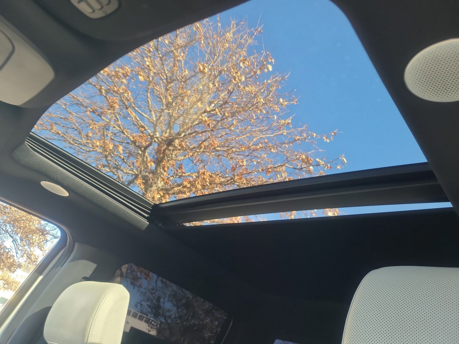 Certified 2023 Ford F150 Lightning Platinum image 33