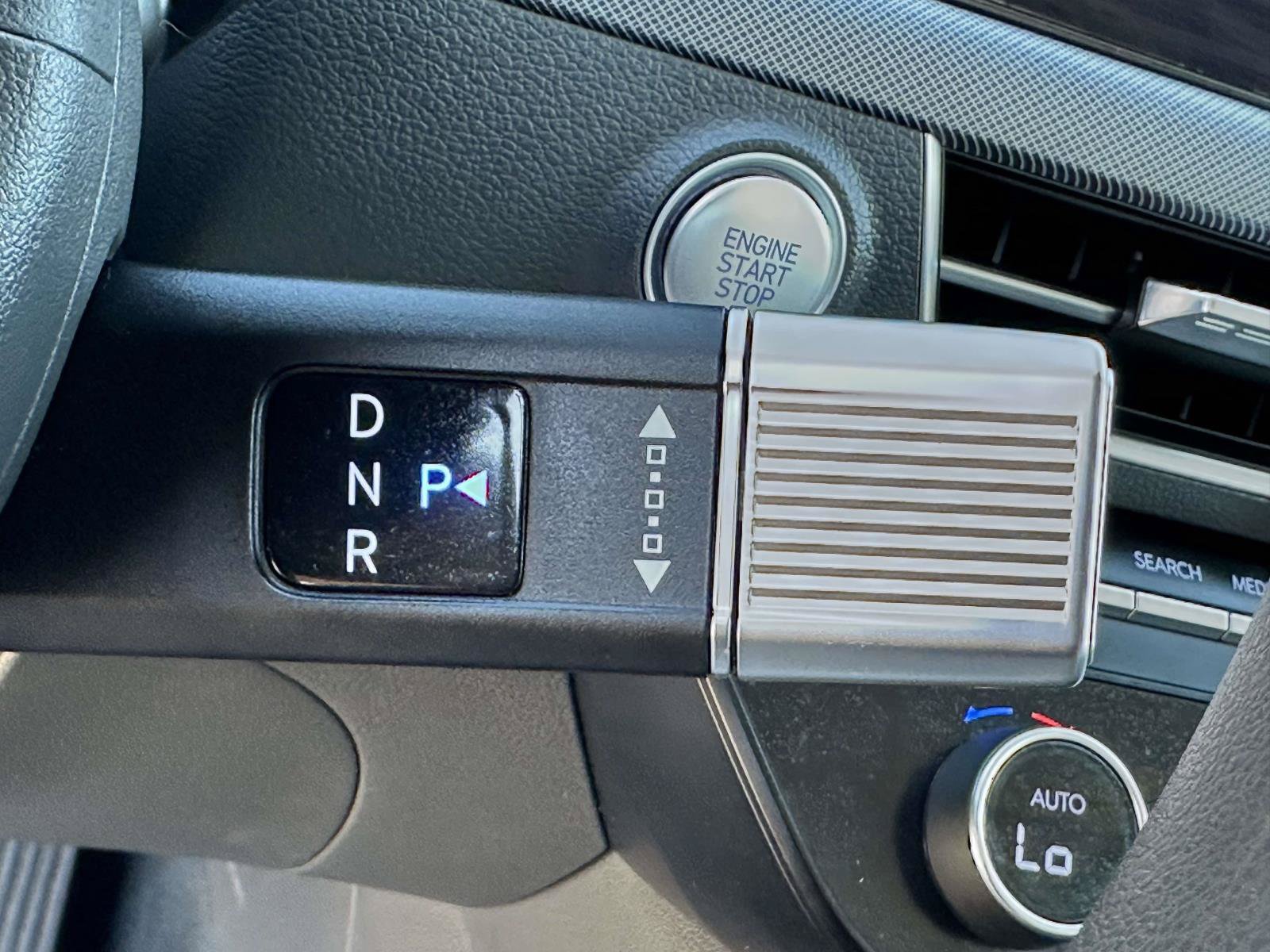 Used 2025 Hyundai Sonata SEL FWD image 14