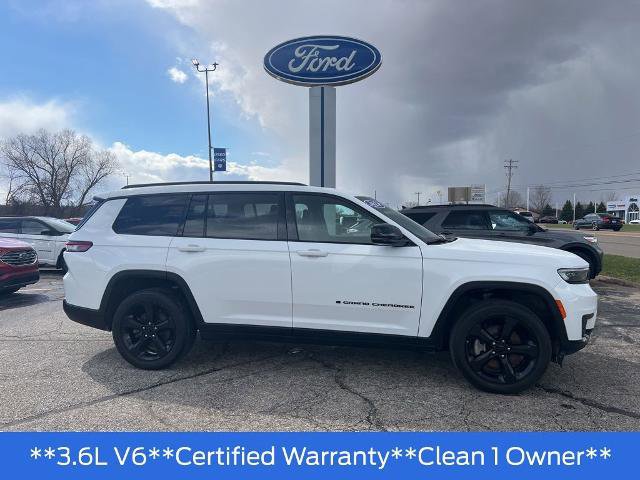 Used 2024 Jeep Grand Cherokee L Altitude AWD/4WD image 2