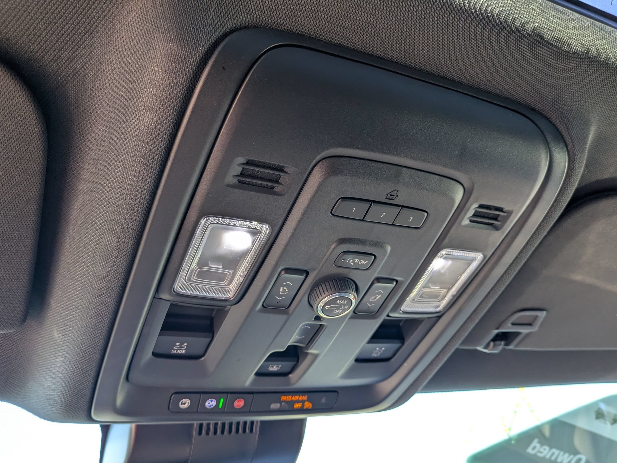 Used 2024 Chevrolet Tahoe High Country AWD/4WD image 26
