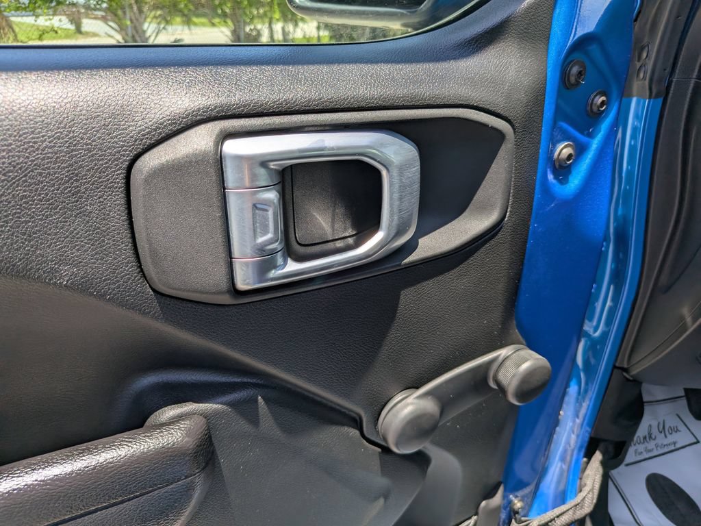 Used 2022 Jeep Wrangler Unlimited Sport AWD/4WD image 21