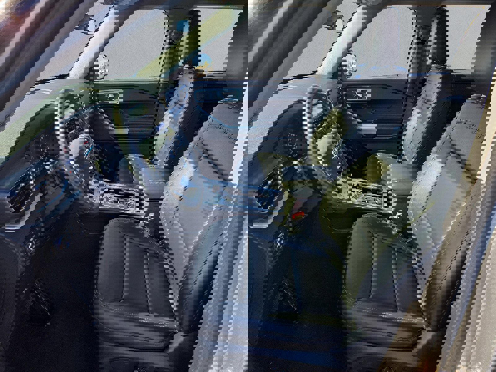 Certified 2023 Ford Explorer XLT w/ Equipment Group 202A image 11