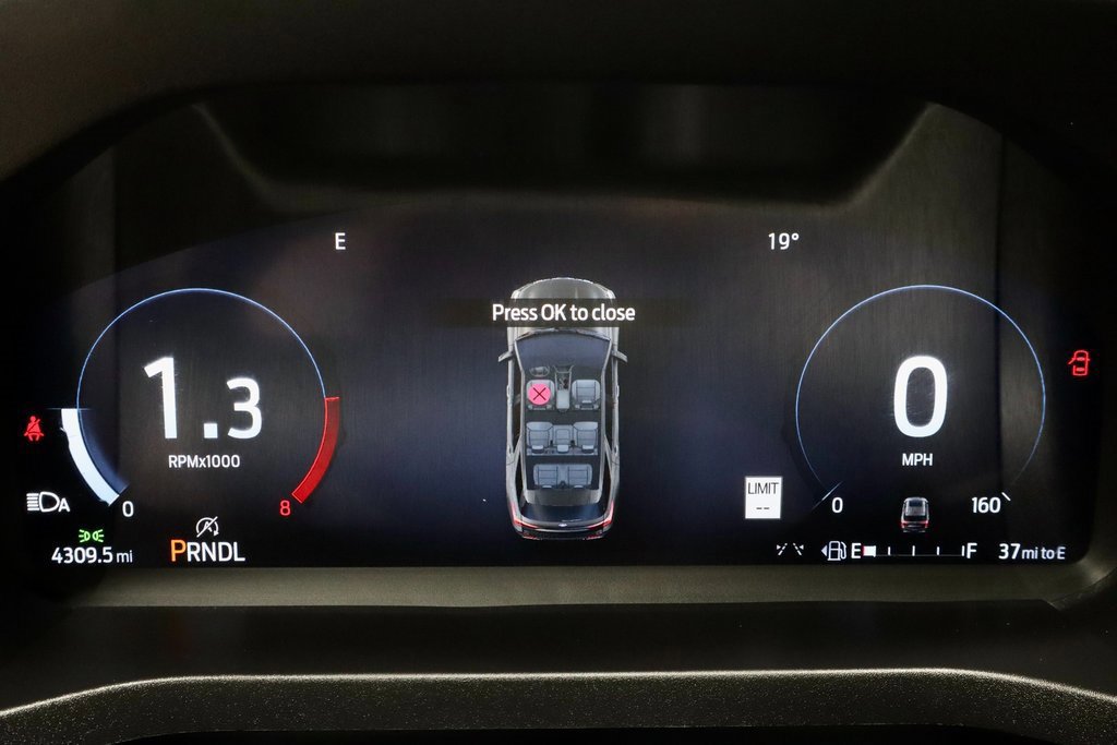 Certified 2025 Ford Explorer Active image 29