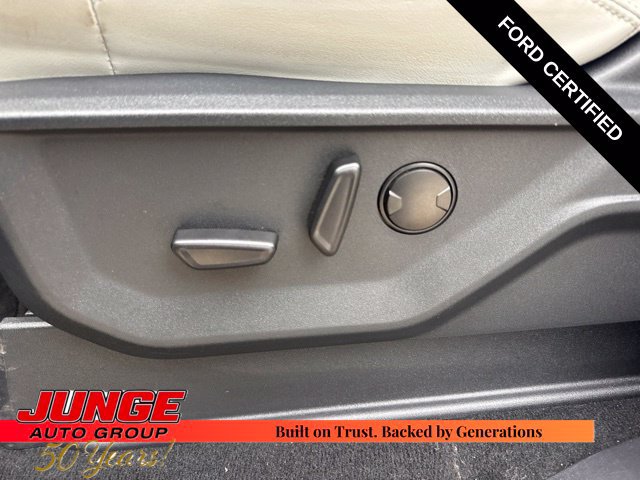 Certified 2025 Ford Expedition Max Platinum w/ Driver's Package AWD/4WD image 30