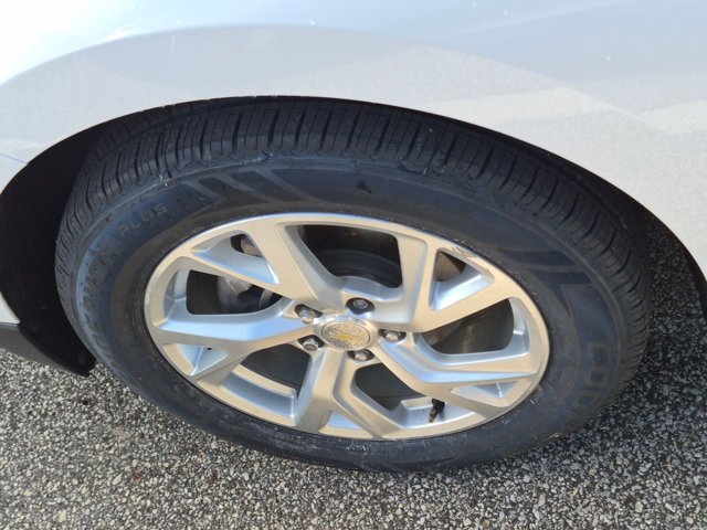 Used 2021 Chevrolet Equinox Premier FWD image 10