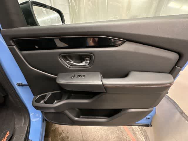 Used 2023 Honda Pilot TrailSport image 24