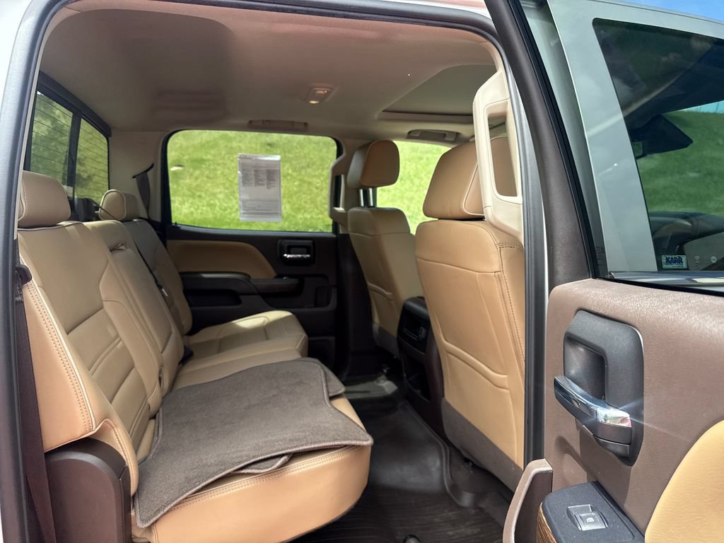 Used 2019 GMC Sierra 2500 Denali w/ Duramax Plus Package AWD/4WD image 22