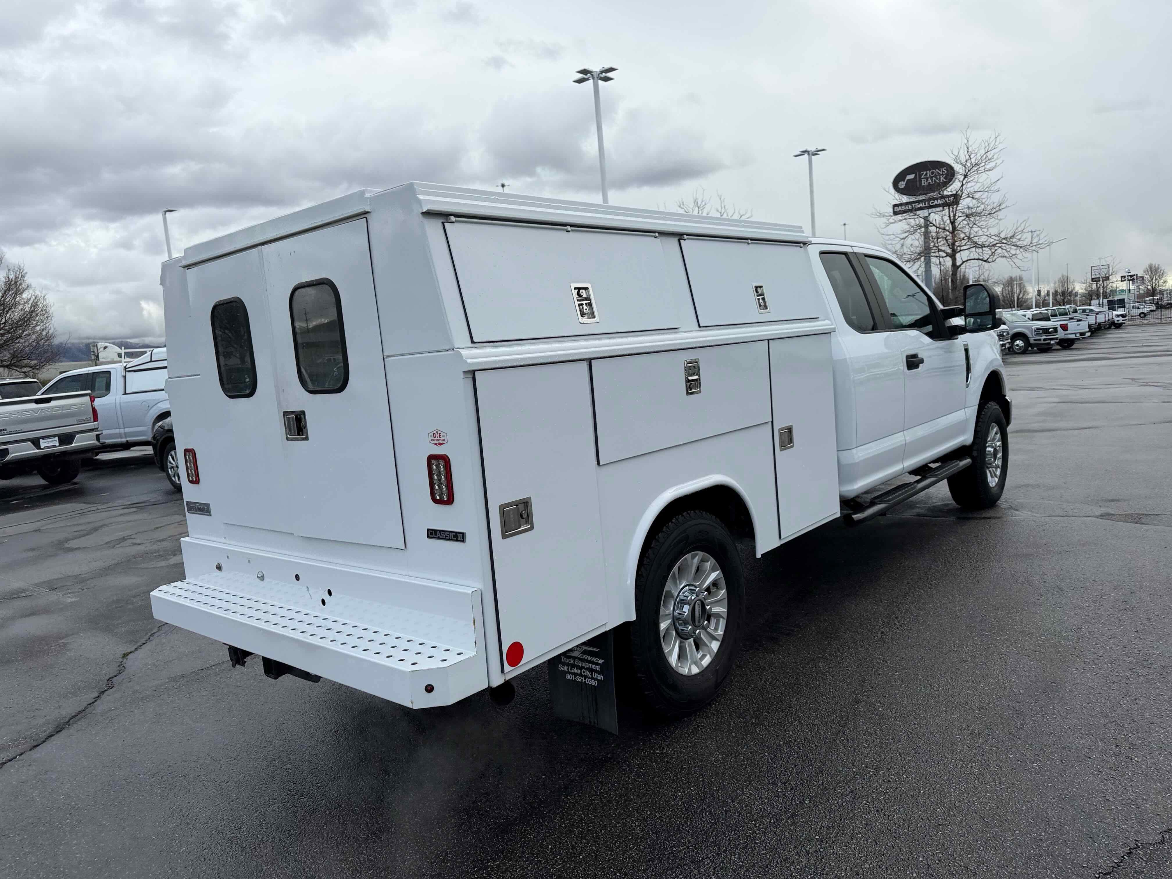 Certified 2022 Ford F250 XL w/ STX Appearance Package image 5
